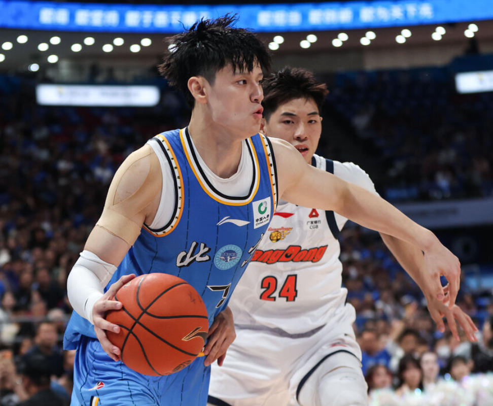 九游娱乐官方入口-北京逆转广东总分2-1晋级！周琦18+8+4帽曾凡博14分 下轮战上海